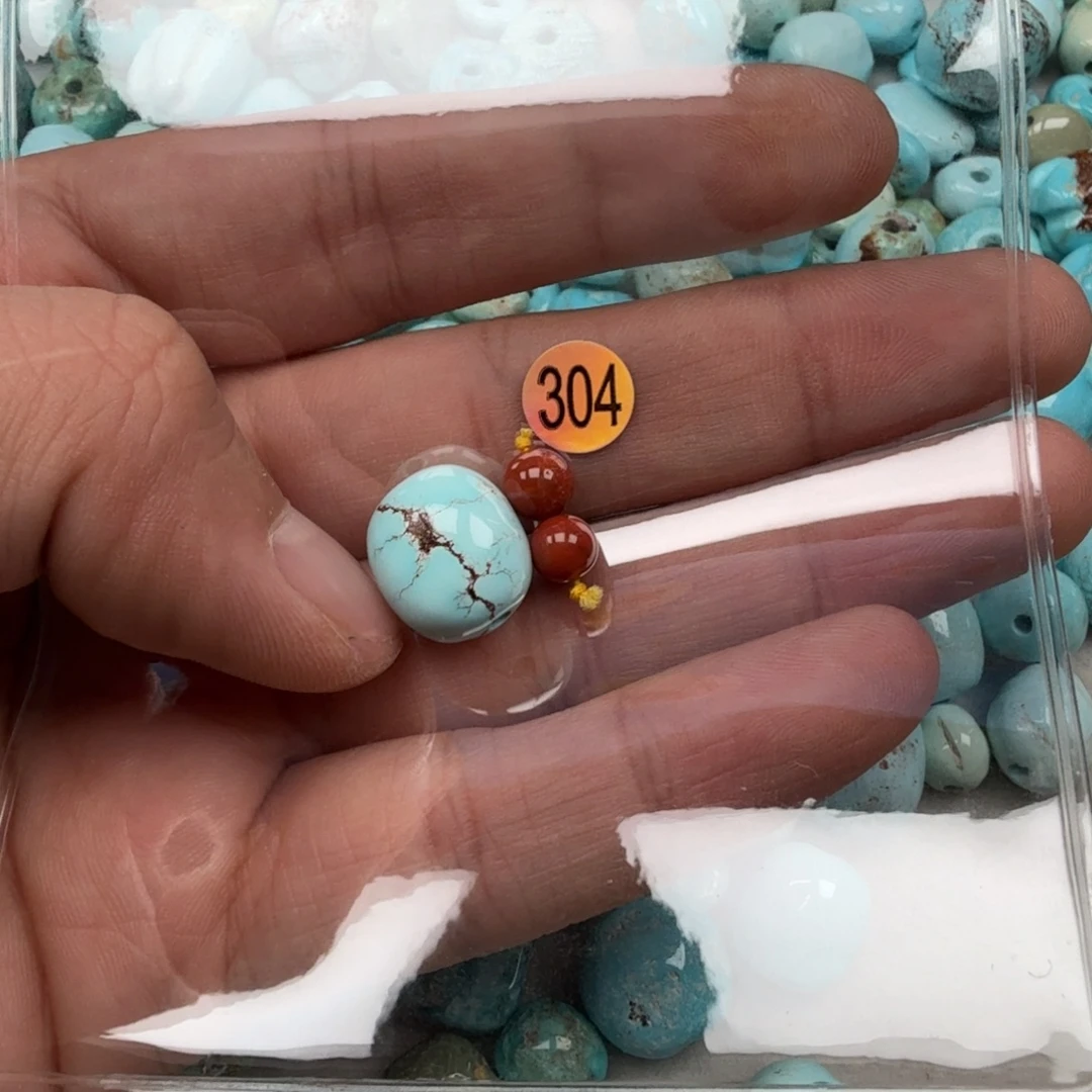 南红玛瑙未镶嵌珠宝奇石