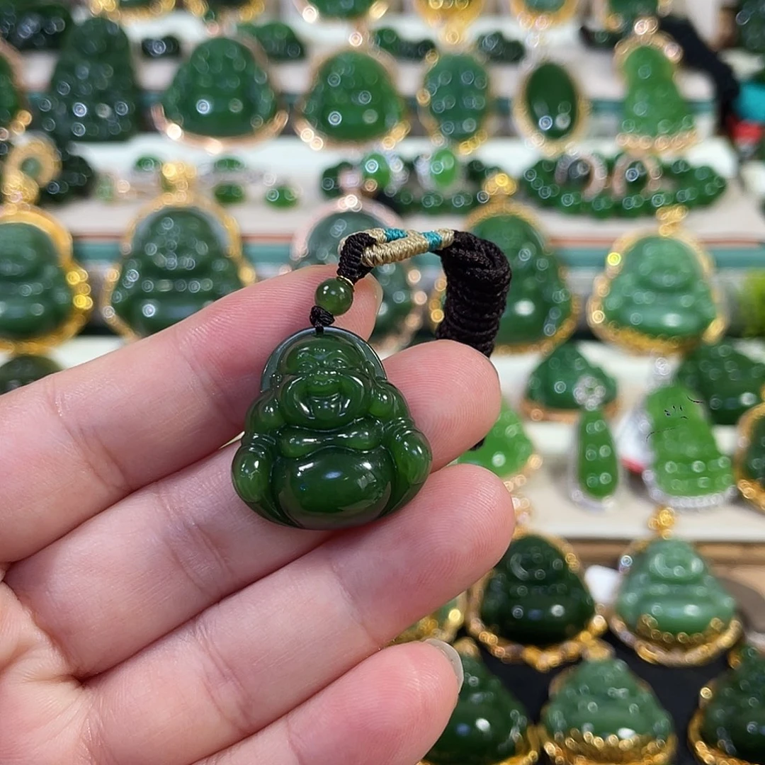 和田玉（碧玉）18K金镶嵌颈饰辣绿佛公25