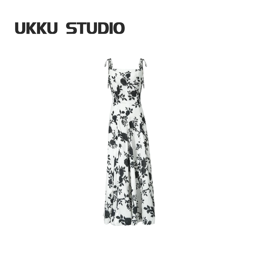 UKKU | 连衣裙「self-p」白撞黑印花棉麻波嬉度假风连衣裙913986