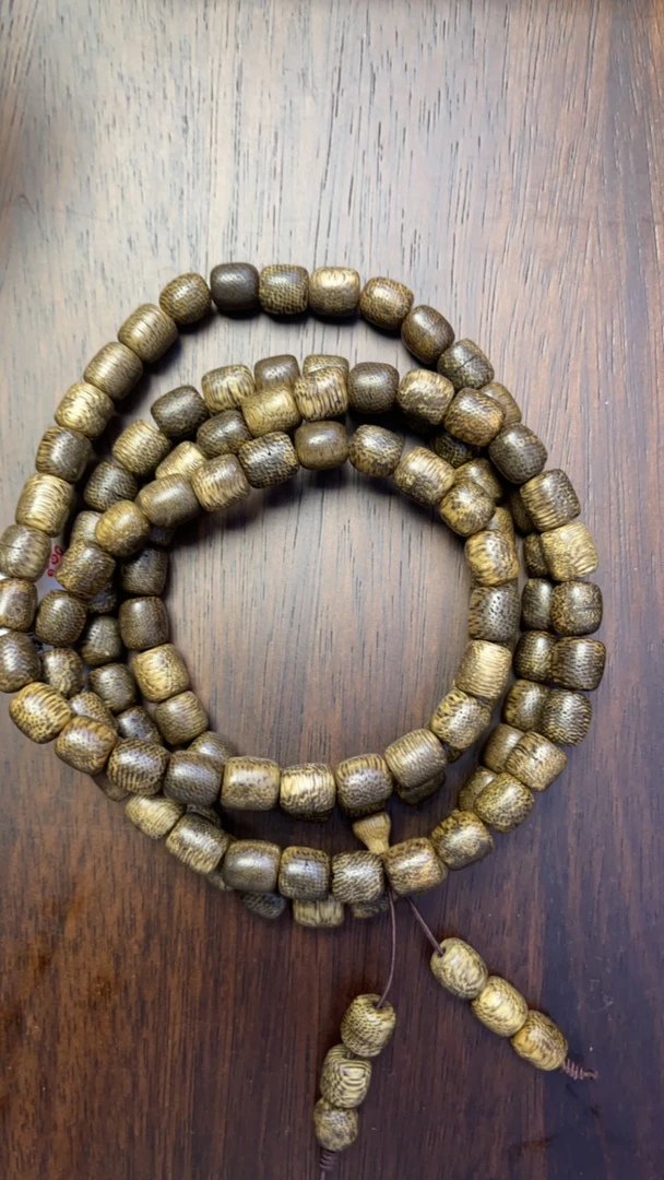 增香沉香木B29软金丝手串