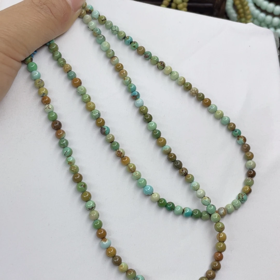 绿松石未镶嵌颈饰