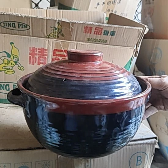 库存微瑕铁红釉砂锅大