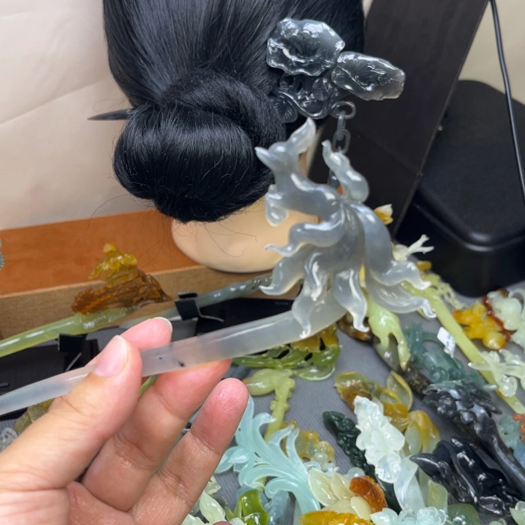 蛇纹石玉未镶嵌发簪