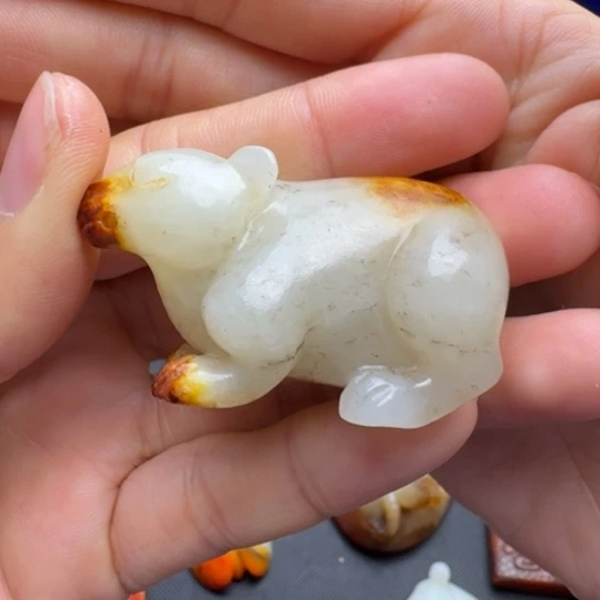 和田玉挂件未镶嵌?****?