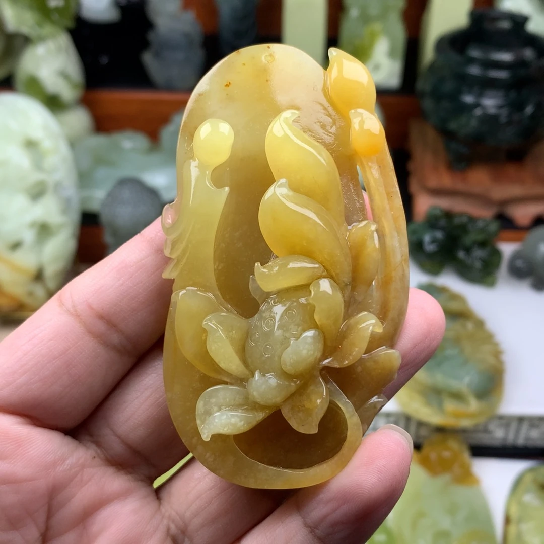 岫玉手把件未镶嵌