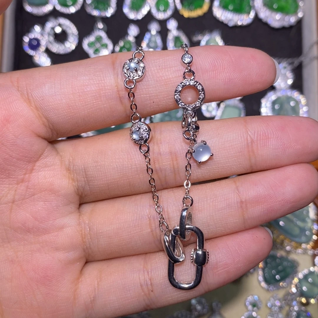 十***子翡翠未镶嵌颈饰天然