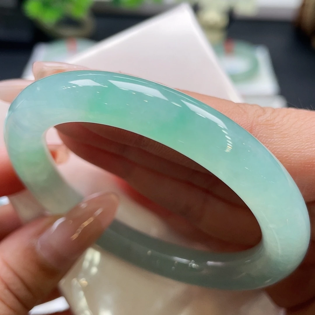 未镶嵌手镯翡翠17号52