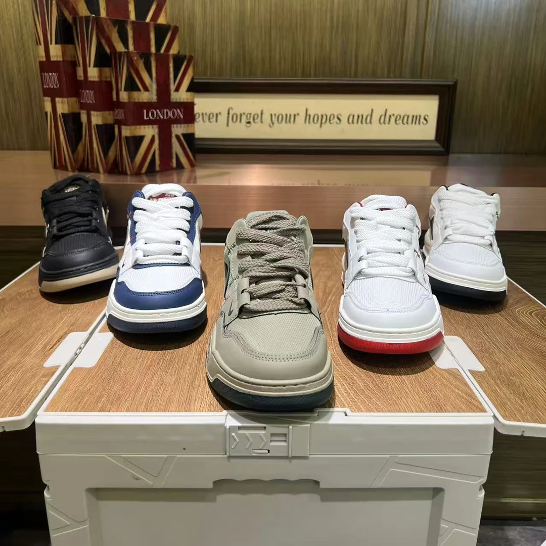 2025秋季新款低帮皮拼网透气舒适百搭爆款运动休闲鞋青春潮流运动