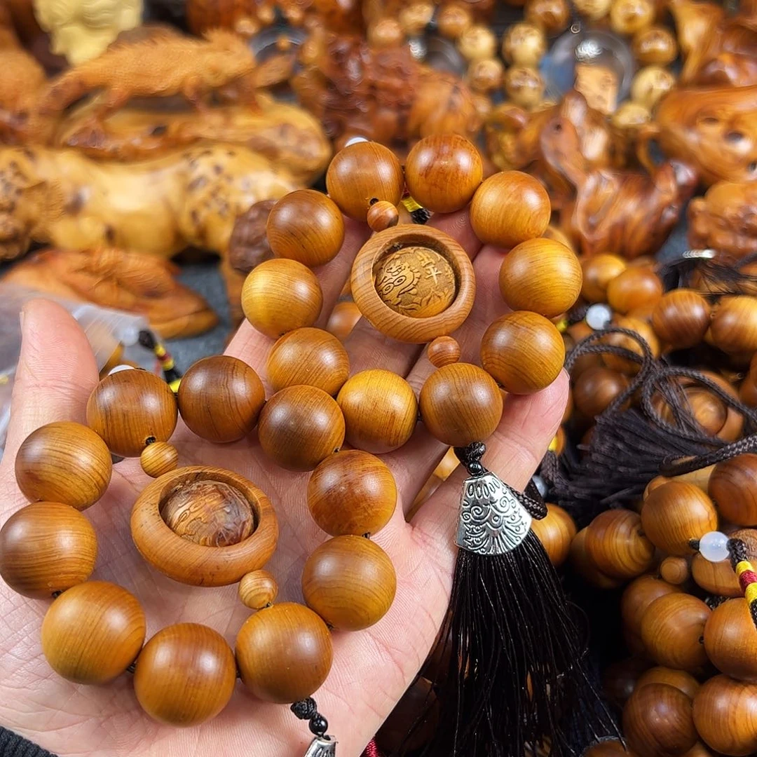 柏木车挂2条太行崖柏陈化