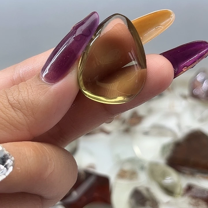 吊坠(赠链)未镶嵌水晶