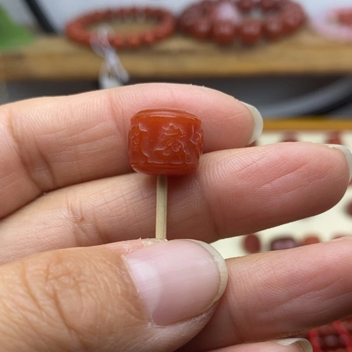 是***吖玛瑙/玉髓合金颈饰