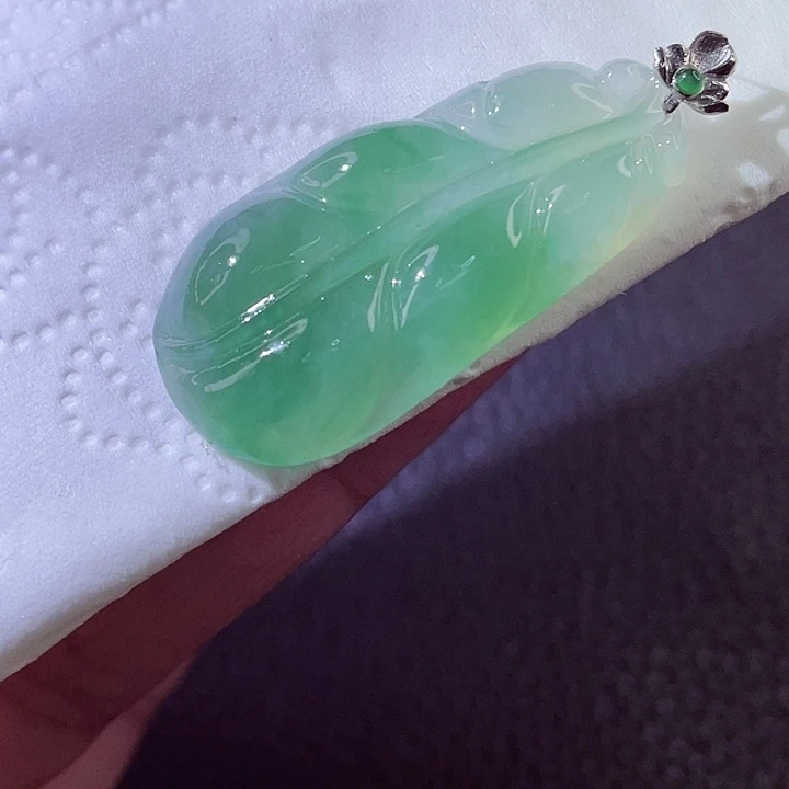 未镶嵌定制翡翠翡翠