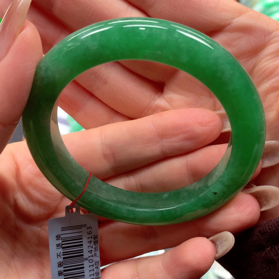 未镶嵌手镯翡翠翡翠