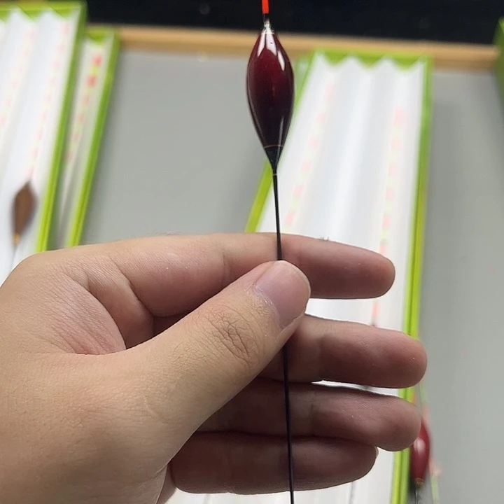 芦苇睿眼鸽子蛋2.1g一支细尾Q-09