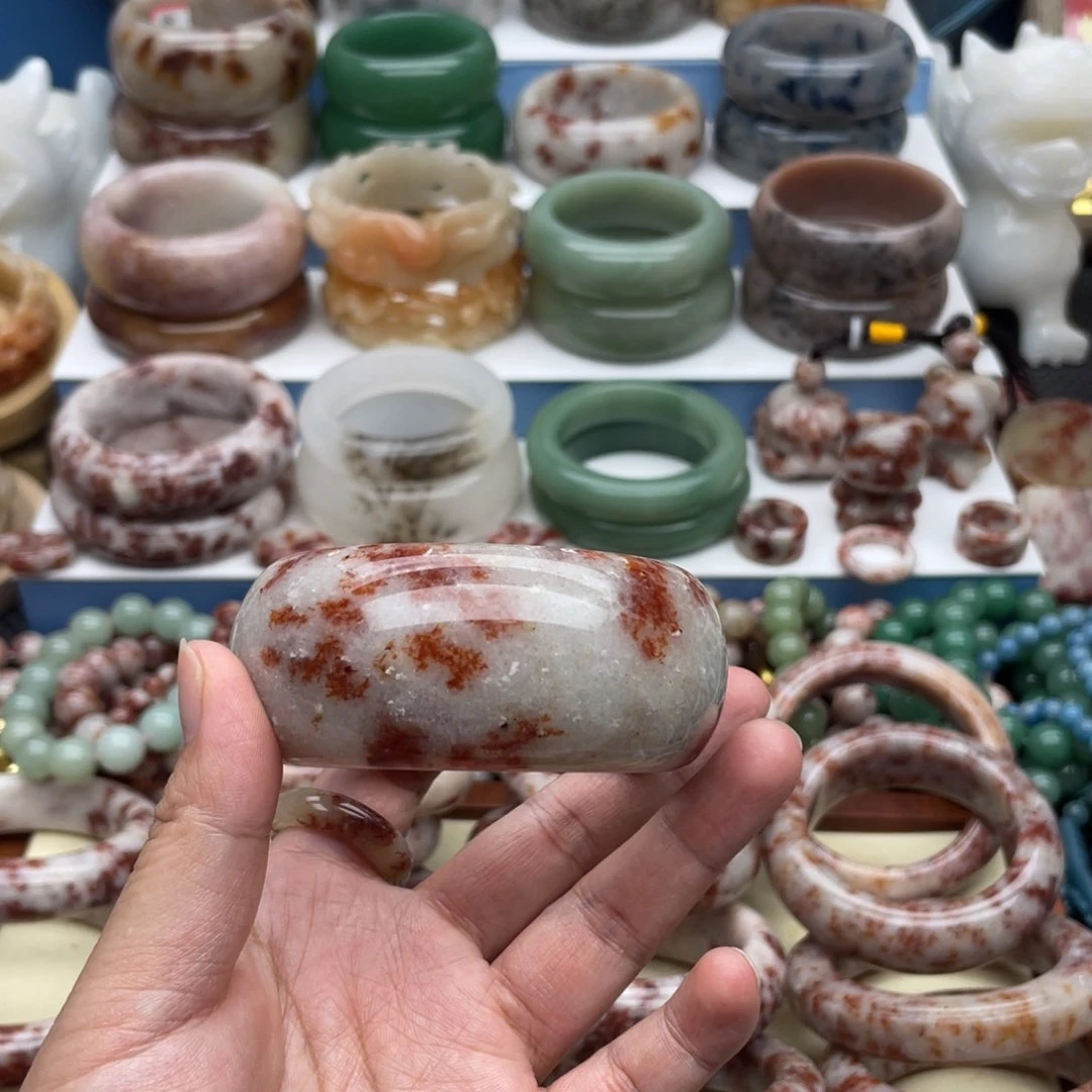 石英质玉手镯未镶嵌?**?