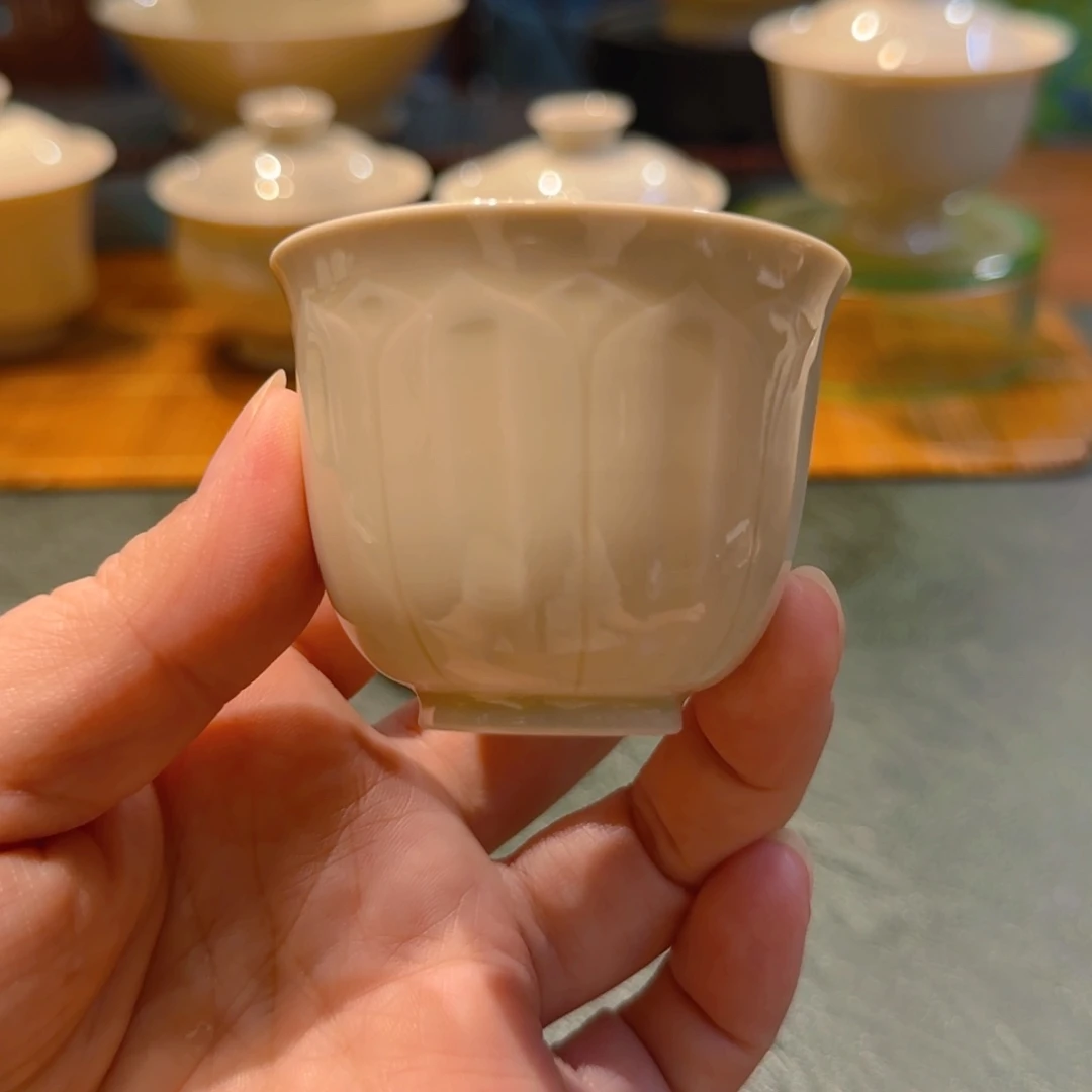 微澜定瓷 经典莲瓣铃铛杯 50ml