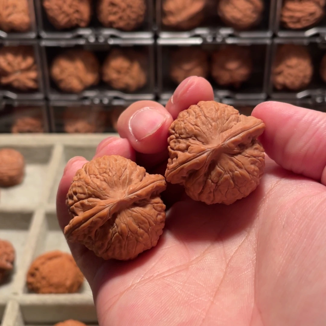 玉***王吊坠文玩核桃乾隆磨