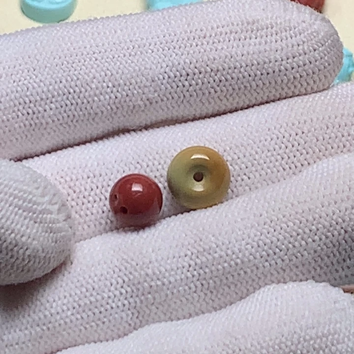 南红玛瑙未镶嵌珠宝奇石