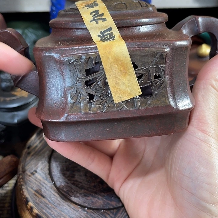 茶壶紫泥原矿泥料手工制作的一把紫砂壶