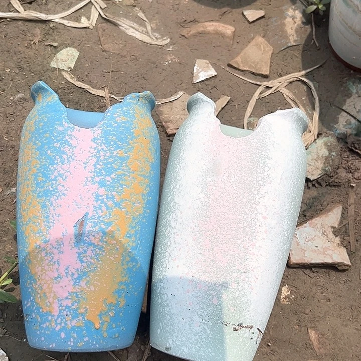 紫砂花盆口11高21瑕疵。。。。。。。。。