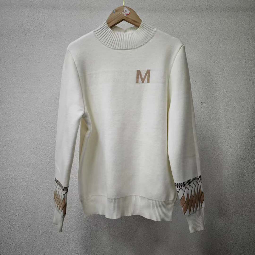 唯琳剪标 5仓D3-3-3137款  白色加绒套头毛衣