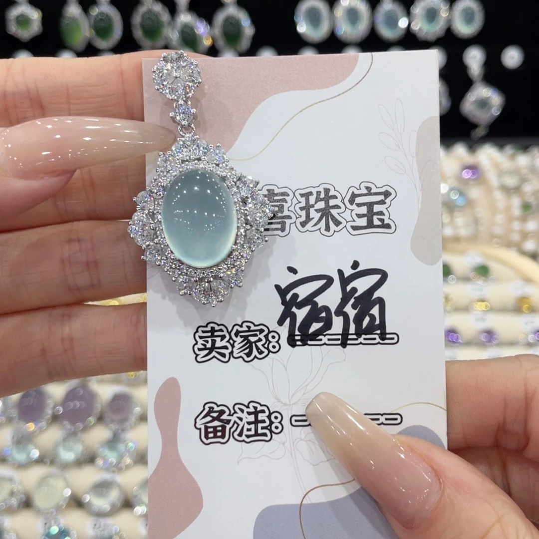 蛇纹石玉银S925镶嵌颈饰宿*吊坠