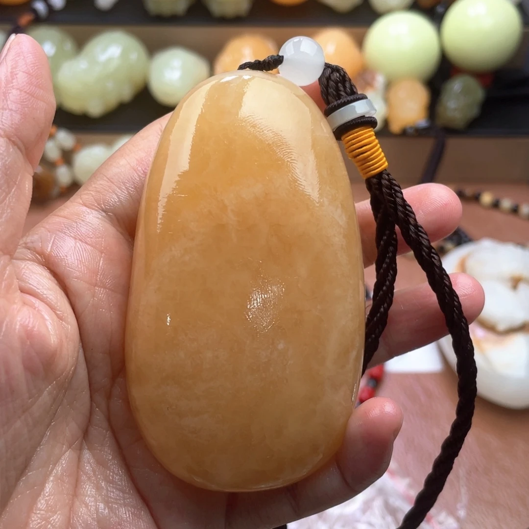 长***江石材天然古青石手把件
