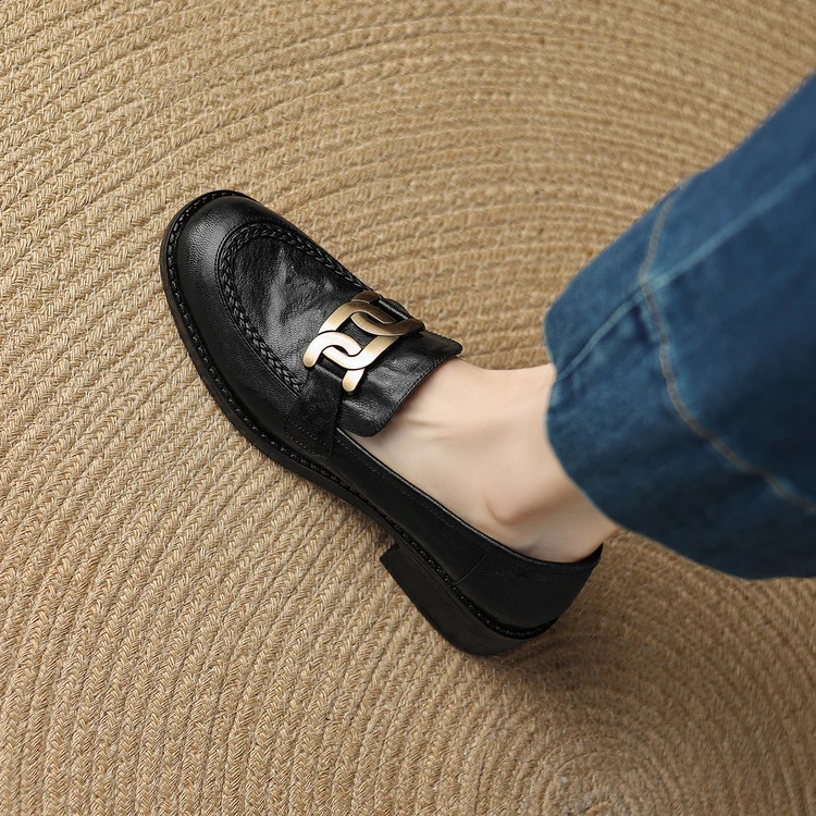 【跟4.5公分】【尺码34-41】新款真皮百搭英伦风单鞋圆头粗跟乐福女鞋