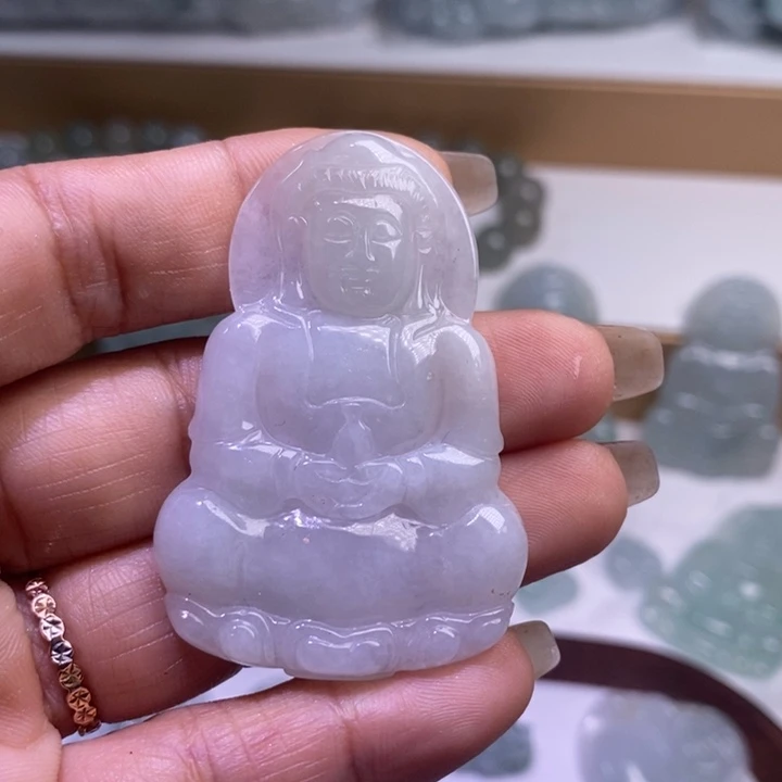 翡翠颈饰未镶嵌天然翡翠观音