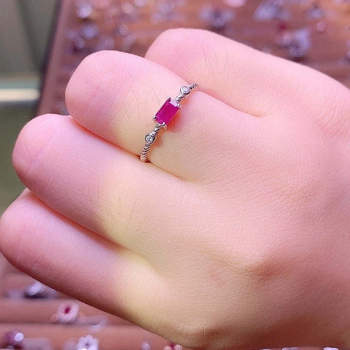 银S925镶嵌戒指红宝石