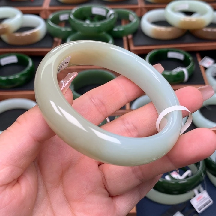 和田玉5859圈口未镶嵌