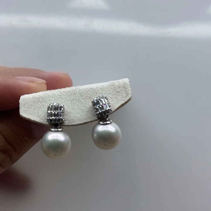 银S925镶嵌耳饰淡水珍珠