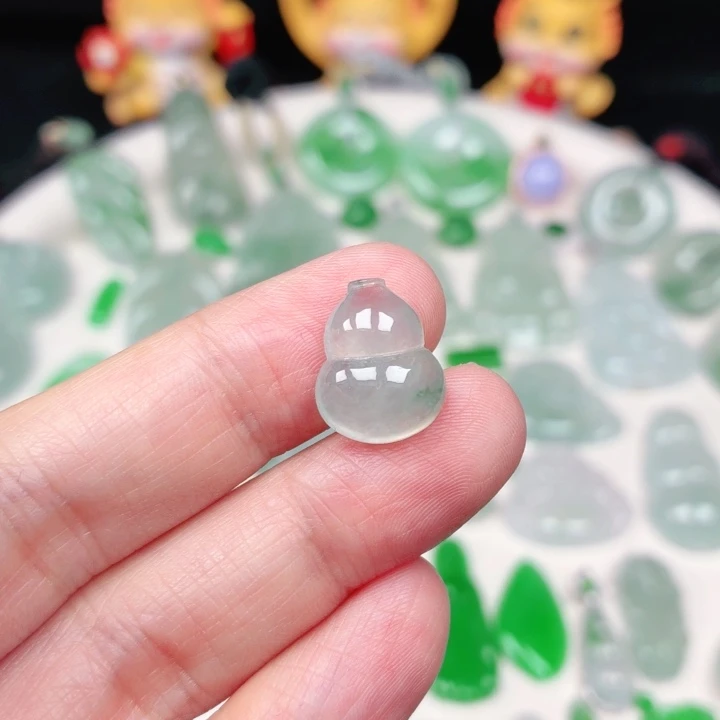 颈饰未镶嵌翡翠缅甸天然A货翡翠