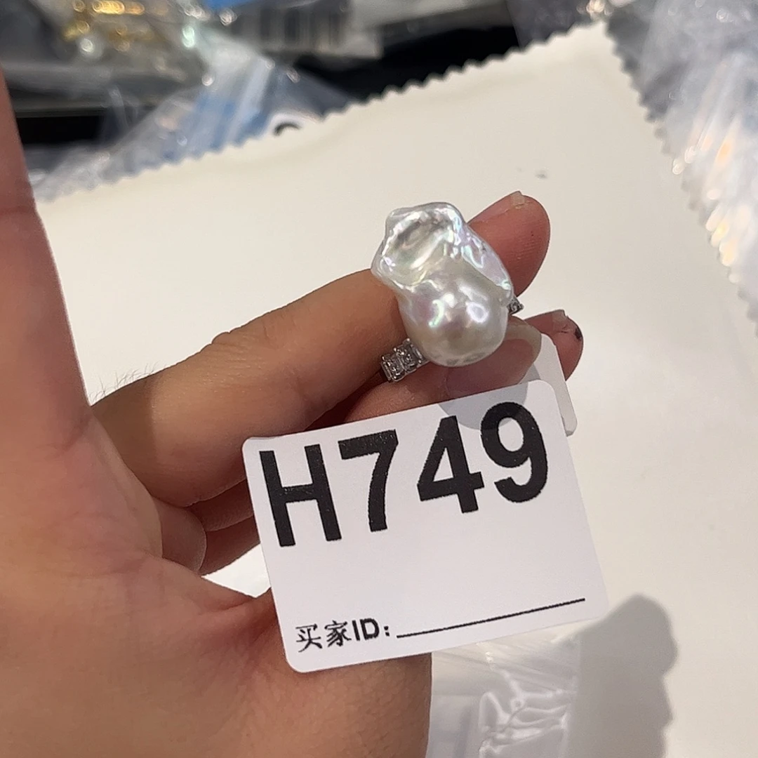 银S925镶嵌耳饰淡水珍珠