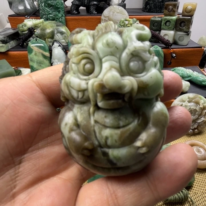 独山玉未镶嵌珠宝半成品