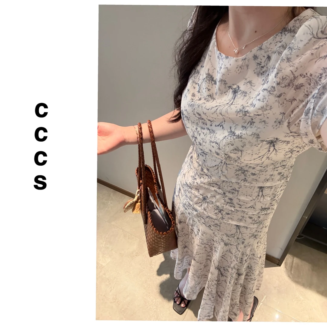 【水墨江南】2025夏季新款法式独特连衣裙温柔气质收腰显瘦长裙子