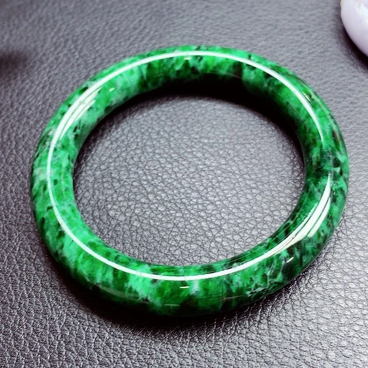未镶嵌手镯翡翠翡翠