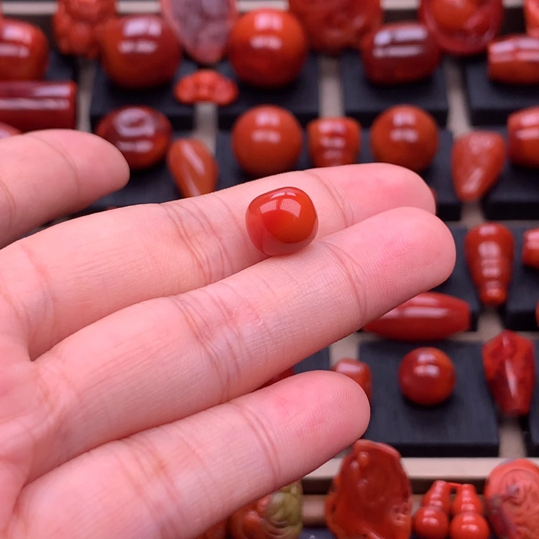 南红玛瑙未镶嵌原矿老型单珠10mm