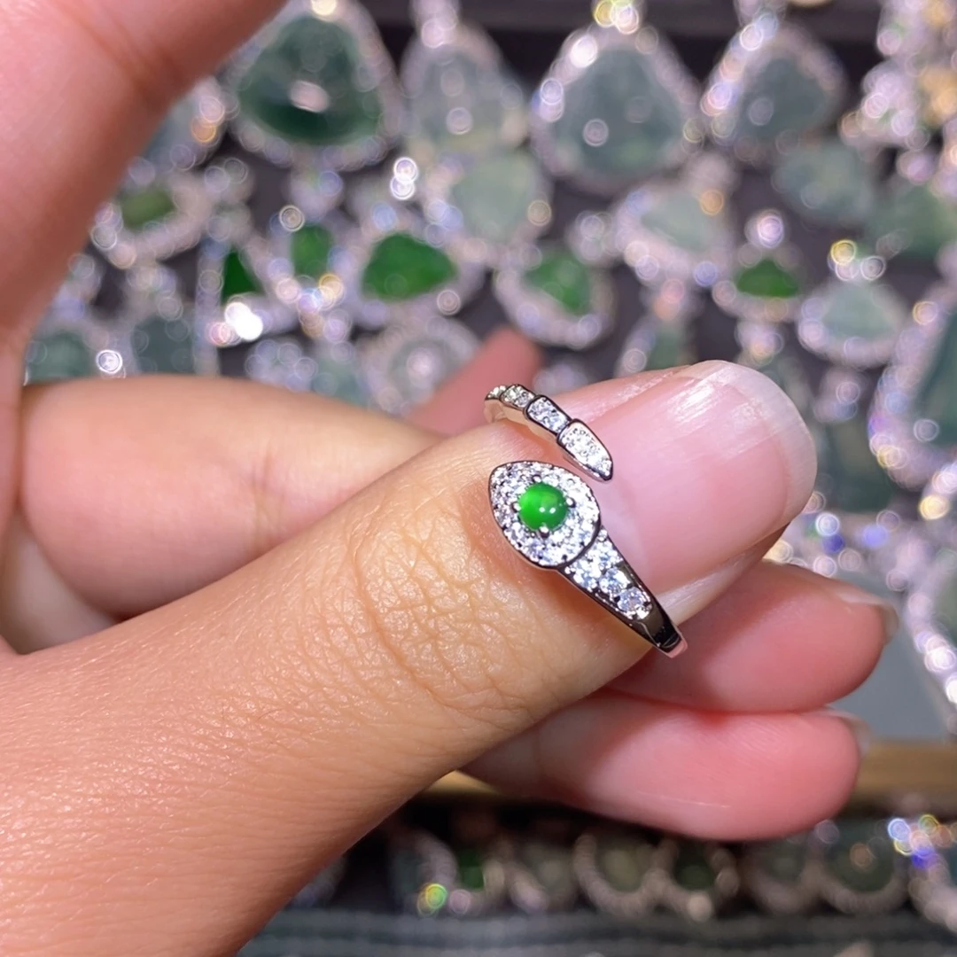 翡翠未镶嵌颈饰天然