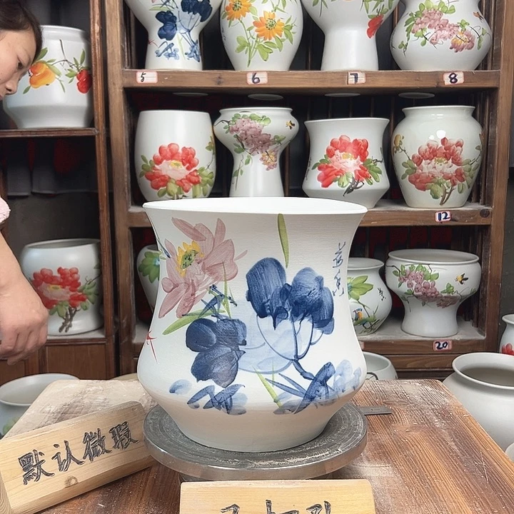 摆件小蛮腰青花荷花新款陶瓷陶瓷