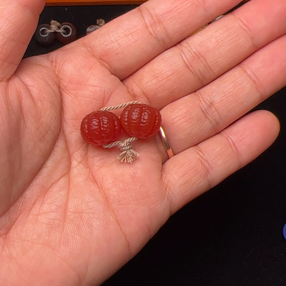 绿***驴玛瑙/玉髓未镶嵌配饰