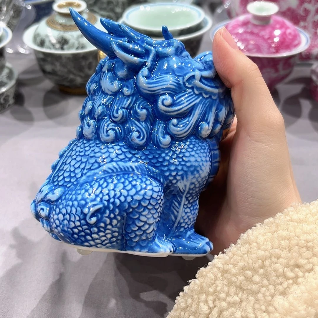 欧***文瓷片景德镇瓷器精品陈列