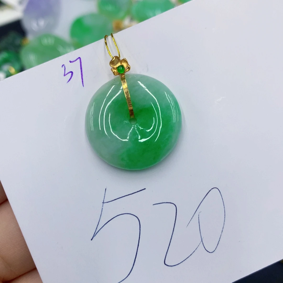 颈饰18K金镶嵌翡翠翡翠