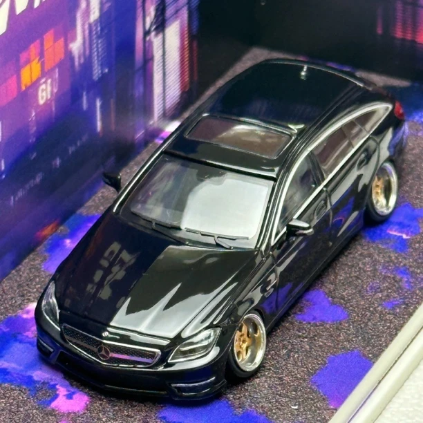MJ 1:64 奔驰 AMG cls63 恶魔之眼 猎装版 北展 合金汽车模型