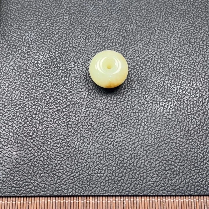 野***岫岩老玉（透闪石质玉）未镶嵌颈饰