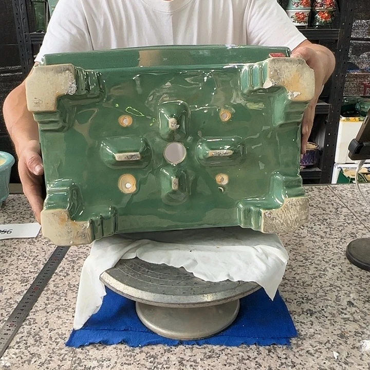 505玉绿瑕疵 底足磕脚 釉水不均匀 内口37内深13