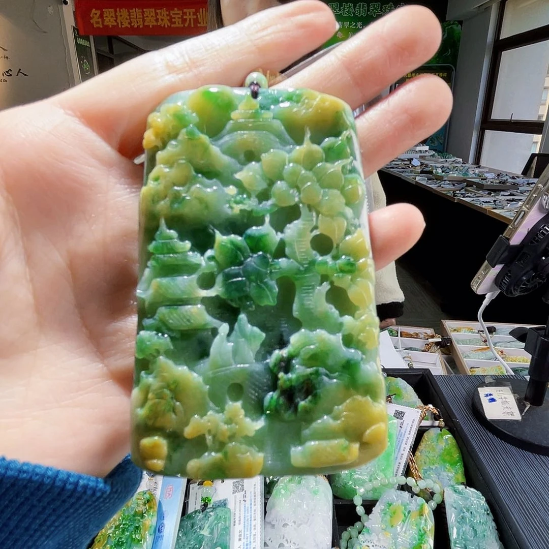 颈饰未镶嵌翡翠翡翠