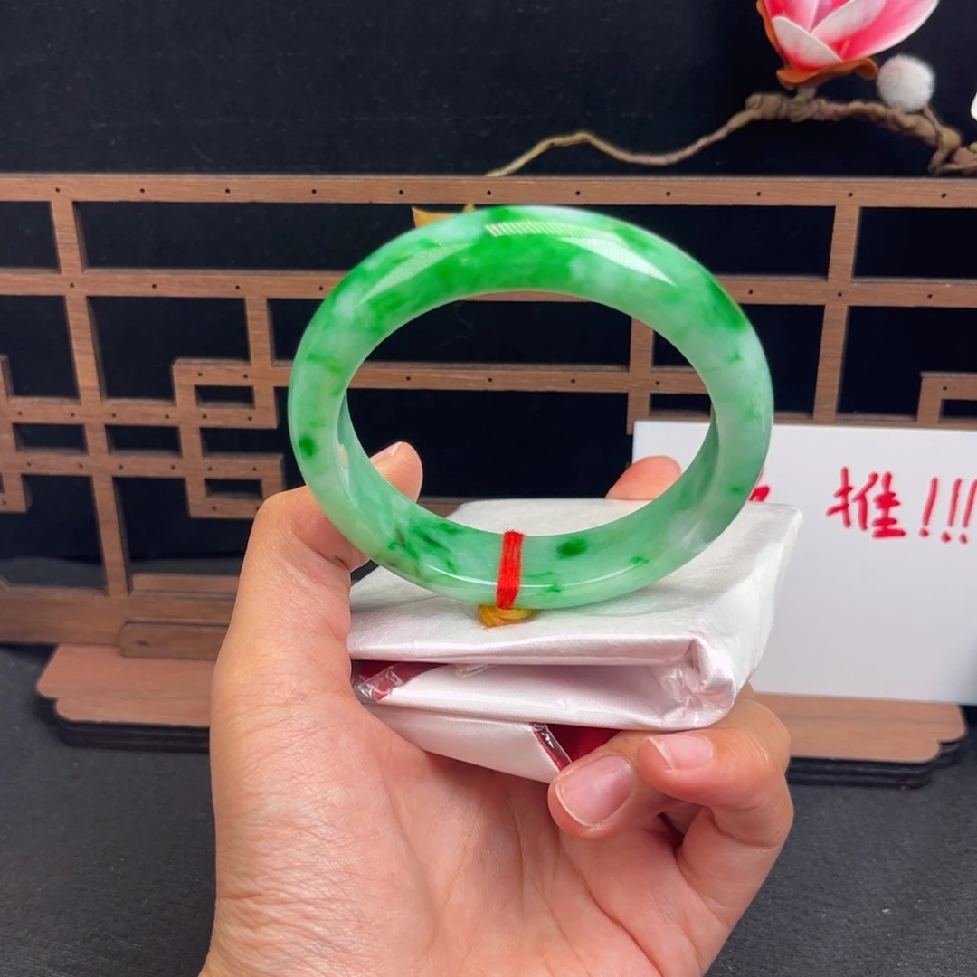 翡翠未镶嵌手镯正圈序号38