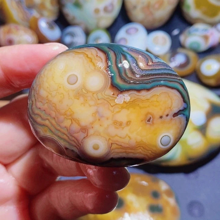 未镶嵌玛瑙/玉髓珠宝半成品192