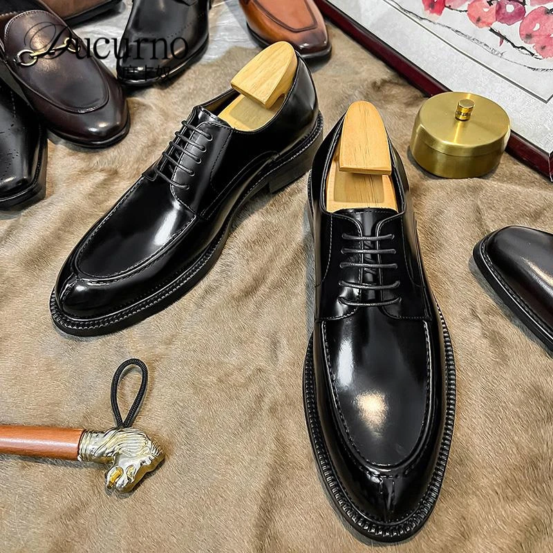 英伦男士休闲皮鞋男正装商务新款高端男款痞帅高级感休闲皮鞋